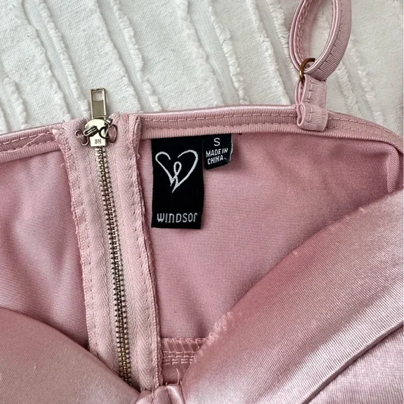 Windsor Light Pink Satin Keyhole Bustier, Sz. S - Picture 3 of 5